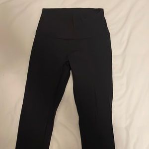 Black Wunder Under High Rise Lululemon leggings